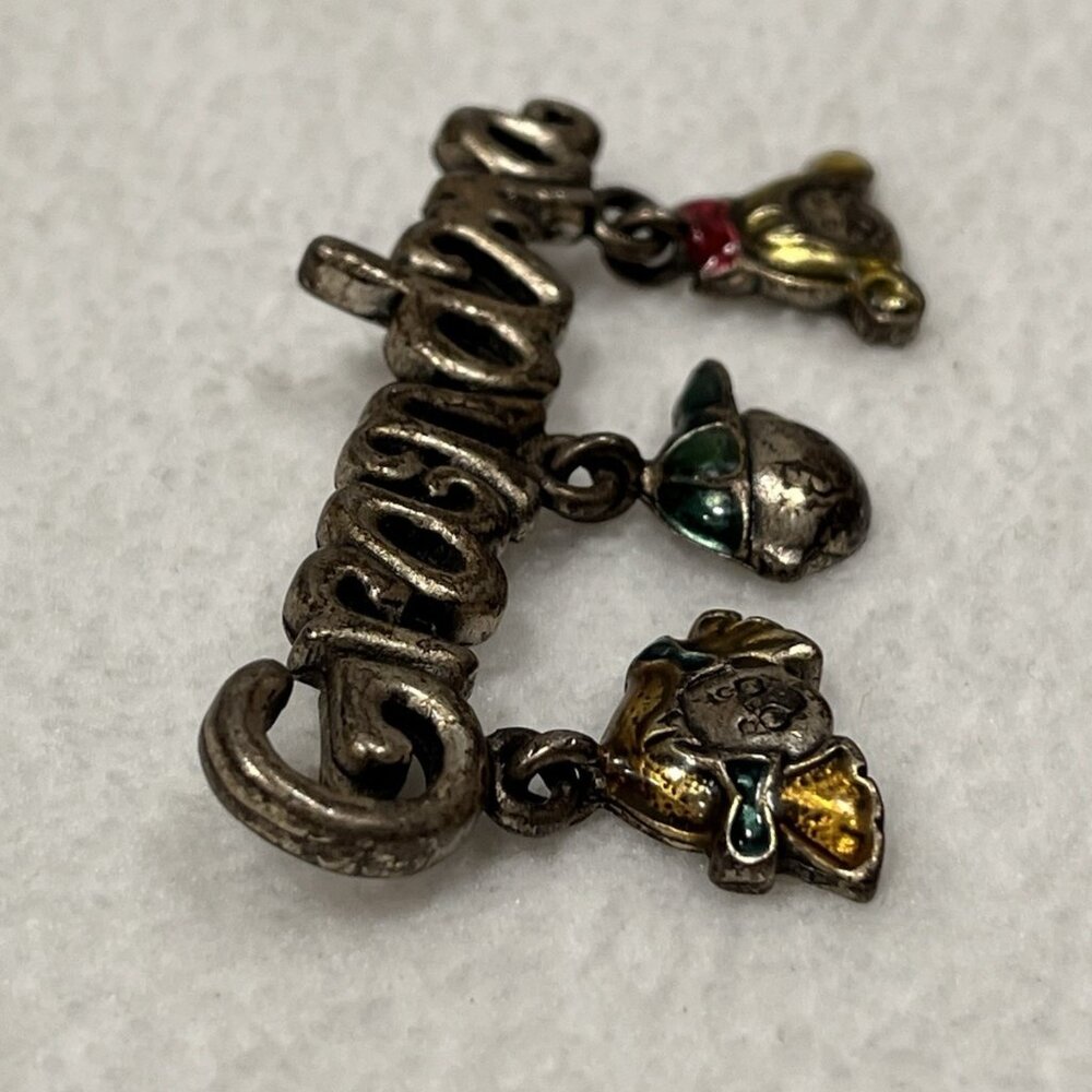 Vintage Grandma Brooch Pin Silver Tone with Dangling Grandkids Charms - Picture 3 of 9